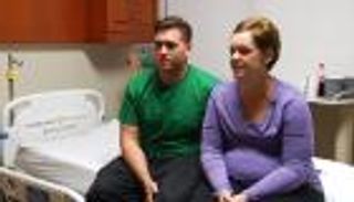 أمريكية مصابة بالسرطان تلد توأمين رغم خضوعها للعلاج الكيماوي