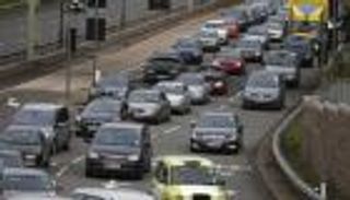 احذر.. السكن قرب طرق مزدحمة يصيب بالخرف