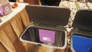 سلة مهملات ذكية تعمل بالأوامر الصوتية: "افتح يا سمسم"