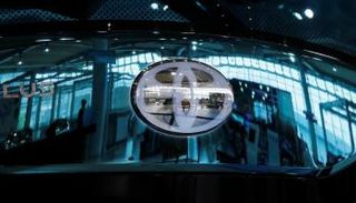 شعار شركة تويوتا في طوكيو