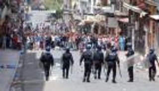 الجزائر: الربيع العربي لا نعرفه ولا يعرفنا