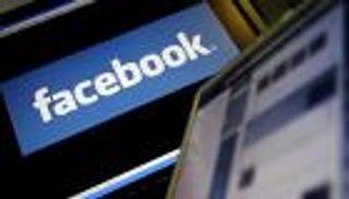 فيس بوك يغلق صفحات تابعة ومؤيدة لحماس‎