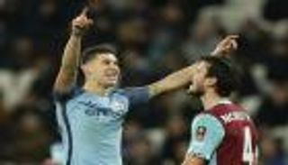 أغلى مدافع في العالم يفتتح سجل أهدافه مع السيتي