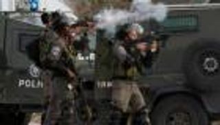 إسرائيل تعاقب الفلسطينيين على إدانة الاستيطان