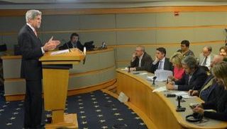 جون كيرى وزير الخارجية الأمريكي