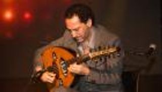 بالفيديو.. نصير شمة و"أساطير العود" يتألقون في الشارقة