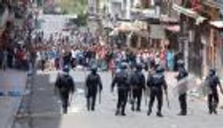 الجزائر.. نشاط مكثف لاحتواء "مظاهرات الغلاء"