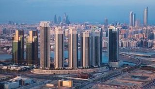 نشاط فى سوق العقارات بالإمارات 