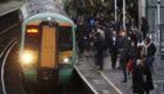 بالصور.. إضراب المترو يحول لندن إلى جحيم