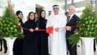 سيف بن زايد يطلق من جامعة زايد مبادرة "أقدر أقود بأمان"