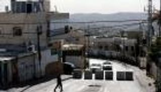 إسرائيل تشدد الأمن وتهدم خيمة عزاء منفذ هجوم القدس