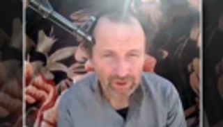 أسترالي مخطوف في صنعاء يستغيث: الفدية أو القتل