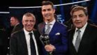 رونالدو ينحاز لسانتوس على حساب زيدان