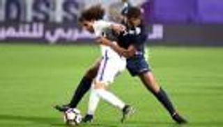 العين يتربع على قمة الدوري الإماراتي لأول مرة