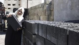 مجد مع الطوب 