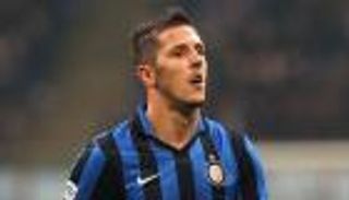 إشبيلية يستعير يوفيتيتش من إنتر ميلان