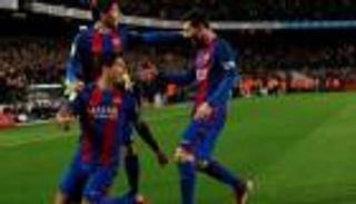 سواريز: لا بديل عن بقاء ميسي