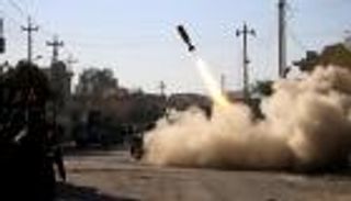 القوات العراقية تقتحم جامعة الموصل.. وداعش يفجر 3 جسور