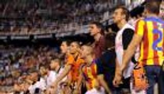 جماهير فالنسيا تتظاهر مجددا ضد مالك النادي