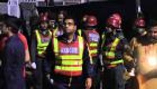 باكستان تبطل مفعول قنبلة تزن 15 كيلو قرب الحدود الأفغانية