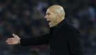 زيدان يخشى التعادل أمام إشبيلية