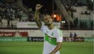 جماهير الجزائر تطلب ليكنز بالاعتماد على "الأقرع" أمام تونس