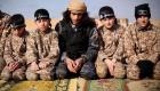 "إفلاس داعش".. التنظيم يلجأ لتفخيخ الأطفال والنساء