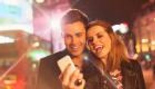 لا تنخدع بصور السعادة الزوجية على "فيس بوك"