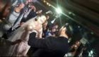 بالصور.. اللقطات الأولى لزفاف عمرو يوسف وكندة علوش