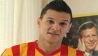 التأشيرة تحرم مهاجم الترجي من احتفالية الدفاع المغربي