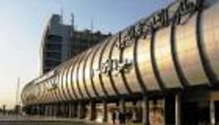 مصر تبدأ اليوم تثبيت سعر الدولار الجمركي