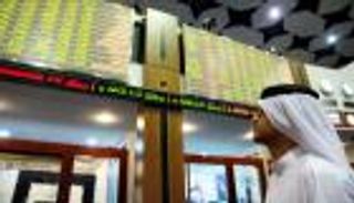 شاشات سوقي الإمارات "خضراء" في الختام