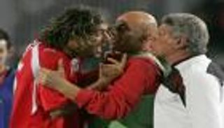 ميدو والخطيب ضمن 5 أساطير حصلوا على أمم إفريقيا كضيوف شرف
