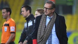 جورج ليكنز مدرب الجزائر