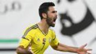 إنفوجراف.. أرقام عمر خريبين لاعب الهلال الجديد