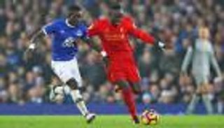 لاعب إيفرتون يهدد ساديو ماني بالقتل