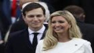 بالصور.. إيفانكا ترامب وزوجها يخطفان الأنظار في حفل التنصيب