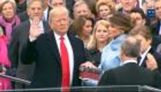 ترامب رئيسا رسميا لأمريكا بعد أداء اليمين الدستورية 