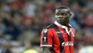 بالوتيللي غاضب من عنصرية جماهير باستيا