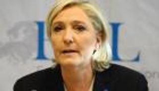 "استيقظوا".. لوبان تبشر بانهيار الاتحاد الأوروبي كالدومينو