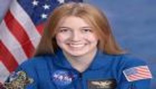 رائدة الفضاء الأمريكية "آبيجيل هاريسون" تزور مركز الشارقة للفضاء