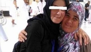 صورة المعلمة