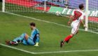 موناكو يقسو على لوريان برباعية في الدوري الفرنسي