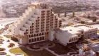 داعش يفجر أكبر فندق في غرب الموصل خوفا من الجيش العراقي