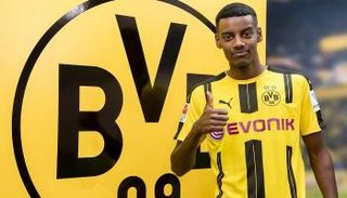 ألكسندر إيساك