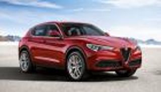 بالصور..  "حسناء" ألفا روميو الجديدة 