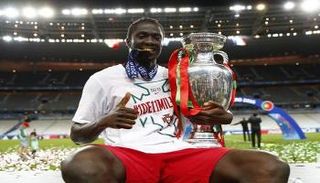 البرتغالي إيدير