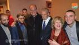 بالصور.. "القرد بيتكلم" يدخل سباق نصف السنة