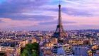 حشرة الفراش تجتاح فرنسا