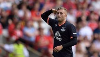 ديلوفيو إلى ميلان